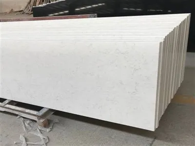 Comptoirs préfabriqués en quartz blanc